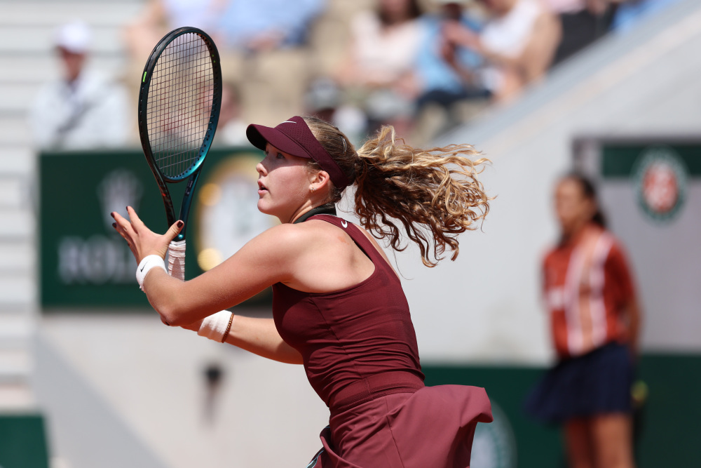 新赛季分卫排名大洗牌：爱德华兹登顶，布克仅排第五