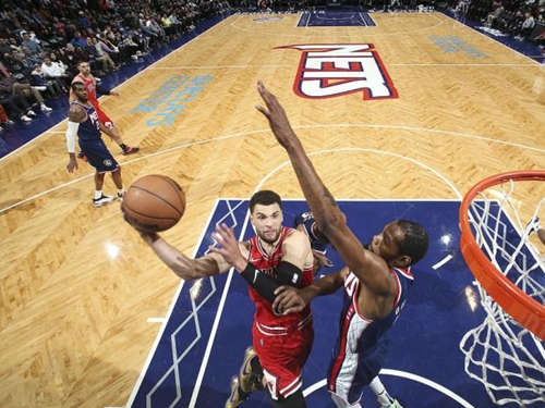 欧洲杯：法国男篮40分狂胜冰岛老鹰状元里萨谢15分引8人上双